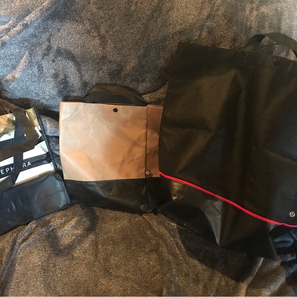 Lululemon bags + sephora - Picture 2 of 6